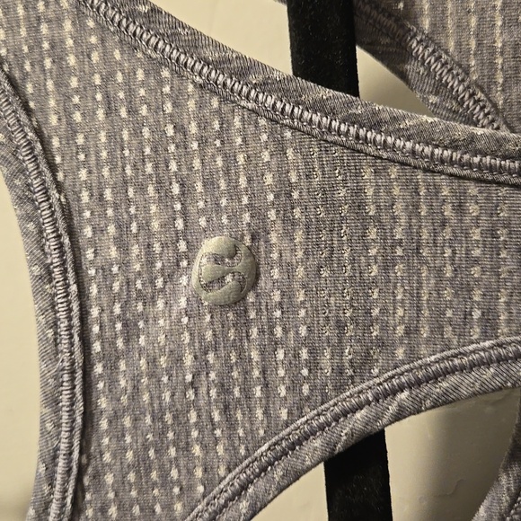 Lululemon Gray Tank Top Size 2 - Picture 4 of 4